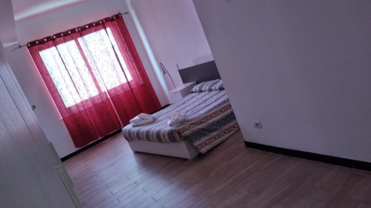 Esperia Hotel Spotorno Esterno foto