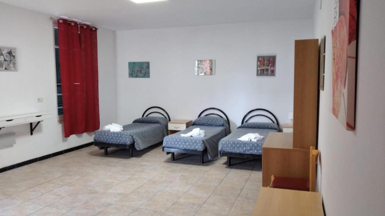 Esperia Hotel Spotorno Esterno foto
