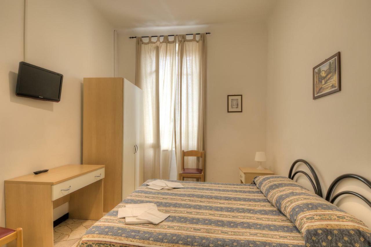 Esperia Hotel Spotorno Esterno foto